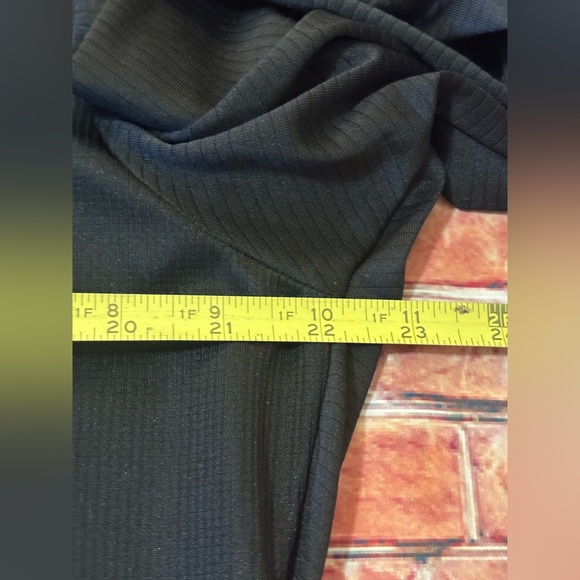 NFL “Packers” Women's Green Bay Packers Quarter-Zip - Picture 4 of 4